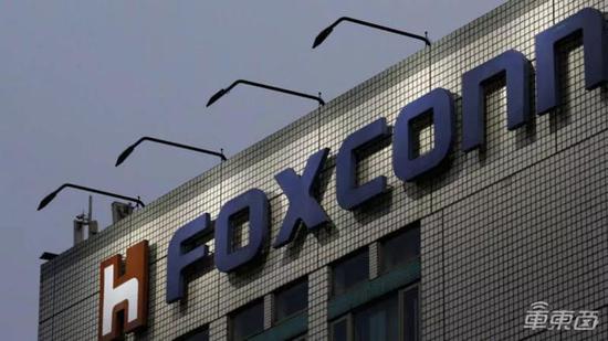 富士康又要造车了！母公司将与FCA组建合资车企