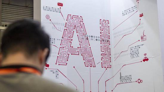 中国AI技术领先 是因为数学好？