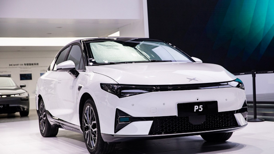 小鹏P5