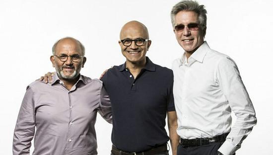 Adobe CEO Shantanu Narayen, (左), Microsoft CEO，Satya Nadella(中间), SAP CEO Bill McDermott (右)