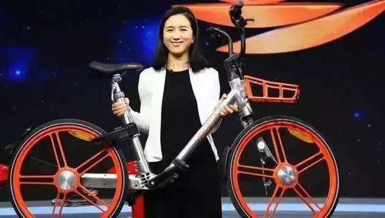 为何戴威被套牢成了老赖 而胡玮炜却能全身而退?