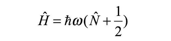 ○ 量子简谐振子的表达式在地球下方，图的中间。