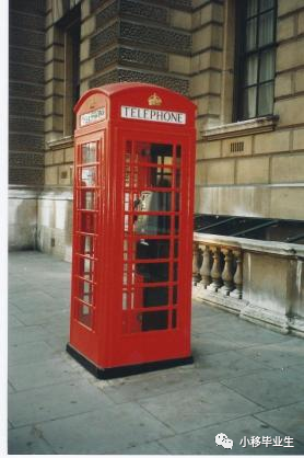 中国移动原董事长王建宙拍照撰文:曾经的电话亭(多图)