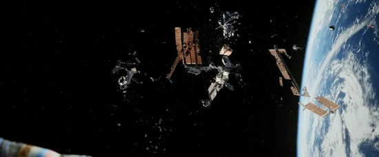 俄罗斯进行反卫试验，产生上万空间碎片，空间站红色预警
