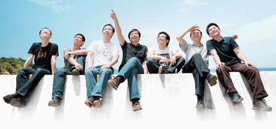 「」听小米员工讲述他们所亲历的小米10年2020-08-12 18:30:550阅