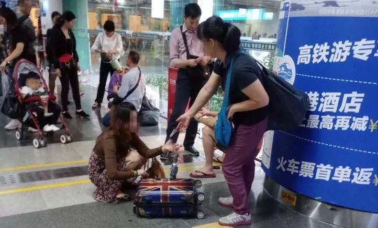 新电商法实施之前,香港水货客的落寞24小时