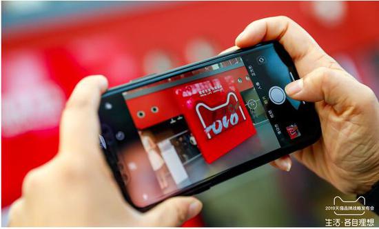 618前后,电商平台与企业多方联合打造疫情以来的最大消费季,以图刺激消费