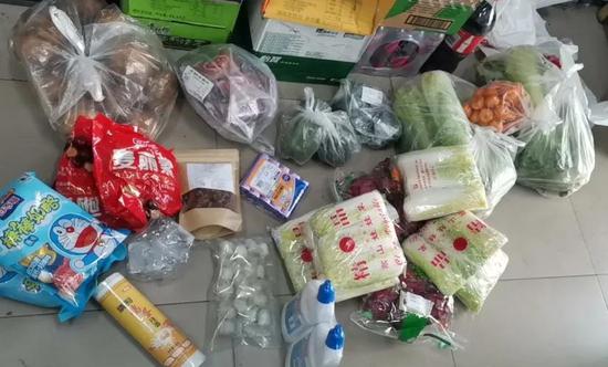 菜篮子的“中场战事”：巨头三倍砸钱挖人 十年菜贩成团长