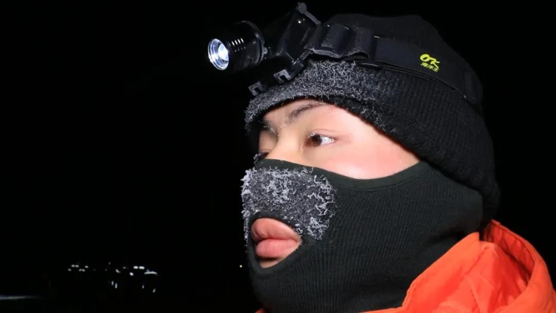 搜救队员