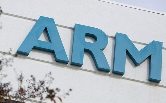 华为ceo:Arm中国区CEO吴雄昂突遭罢免,曾表态“从未断供华为”
