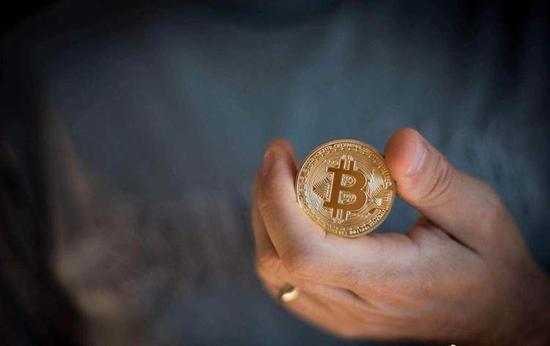 币圈、鞋圈和汉服圈:谁栽在了2019年的风口上?