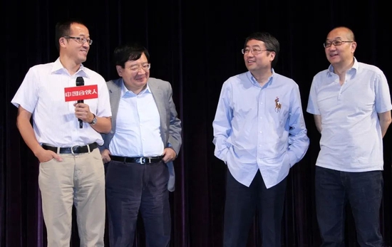 |俞敏洪这两年：58篇疫情日记、0.5个对话节目、6万辞退员工