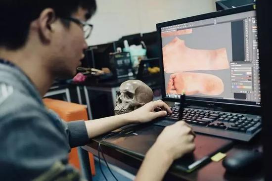 游戏外包:全宇宙的游戏都被这家中国公司外包了