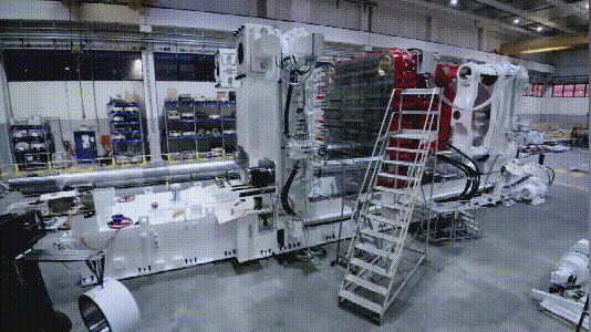 Giga Press组装完成