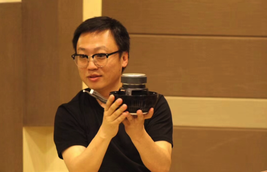 对话蓝港科技郝晓伟:多数ai音箱离真ai差的很远