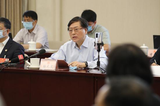 全国人大代表、 联想集团董事长兼CEO杨元庆