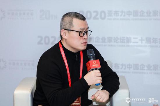 大香蕉伊人俺来也高级副总裁邓庆旭