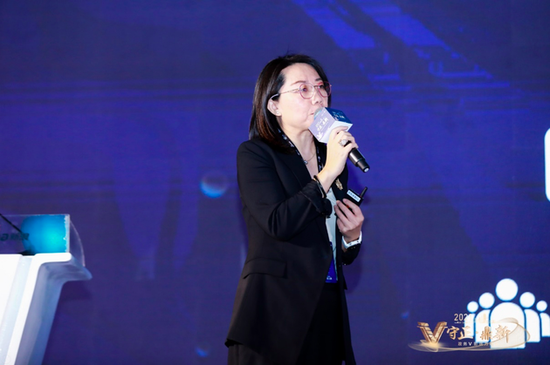 微博政务运营总经理李峥嵘同享政务微博翻开及战略、