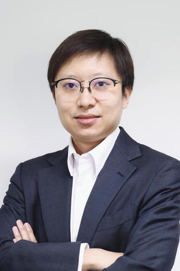 58任命彭佳曈为副总裁 负责人力资源事业群及销售