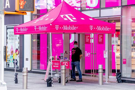T-Mobile爱立信和诺基亚达成为期五年的合作协议，旨在扩大5G网络