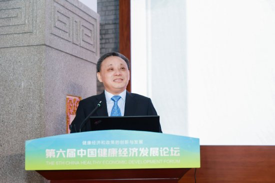 毛振华：投资健康卫生领域拉动GDP的效率是投资铁公基的3倍