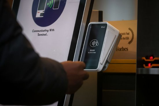 格陵兰问题牵动全球目光之际 特朗普将赴达沃斯谈民生方案