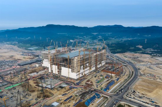  6月，韩国龙仁一座正在建设中的SK海力士半导体工厂