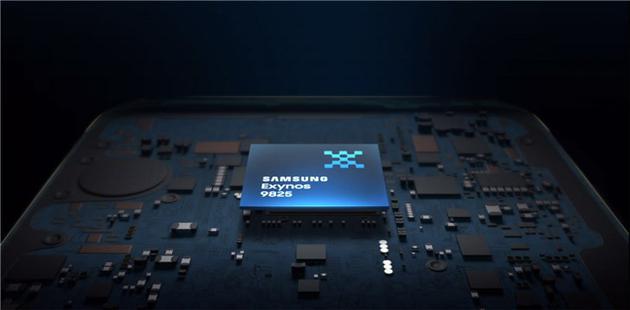 三星发布Exynos 9825 7纳米EUV工艺耗电量减少30-50%