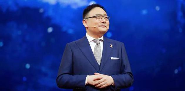 被低估的罗振宇:要成为这个世界的“知识教主”_手机新浪网