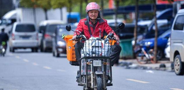 双十一大战越演越烈，快递员却在消失？