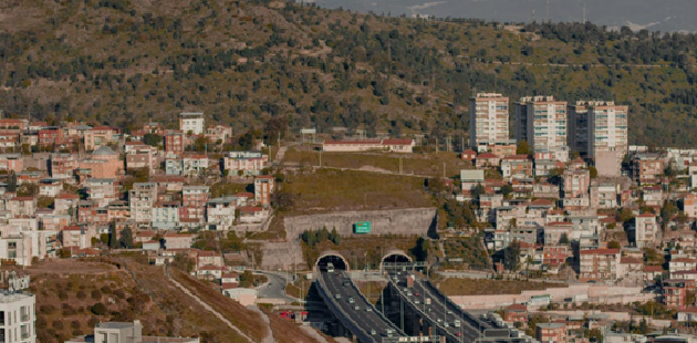 00后找工作，卷到县城