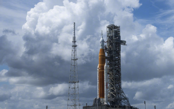 “液氢”美国阿尔忒弥斯1号登月火箭再次改期发射 下次发射日期为9月5日