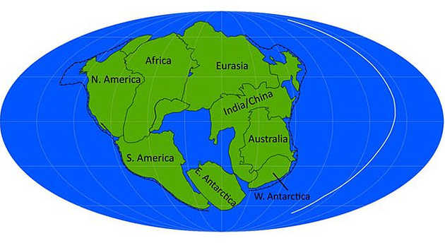 科学家称，下一个超级大陆将在2到2.5亿年内形成，最可能出现的新盘古大陆（如图），美洲将与向北漂移的南极洲碰撞，然后撞上已经结合在一起的非洲和欧洲。