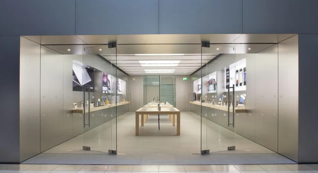 UK Apple Stores tell employees not to take leave a year in advance for iPhone 15