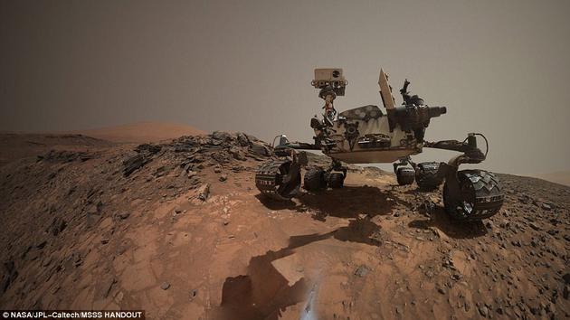 好奇号最初计划执行为期两年的任务，主要是搜集各种信息，回答火星能否支持生命、是否存在液态水等问题，并研究火星的气候和地质学。