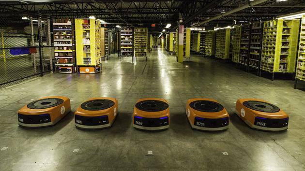 亚马逊Kiva仓储机器人