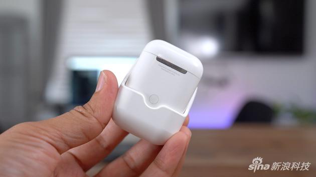 AirPods֧߳磨ͼ9To5Mac