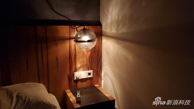 三星S10弱光环境