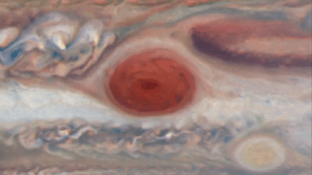 The Great Red Spot of Jupiter is not only shrinking, but the wind speed continues to increase thumbnail