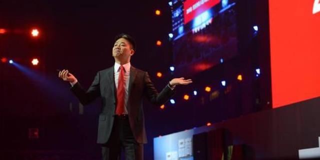 趣科技:年会上除振动棒还发啥