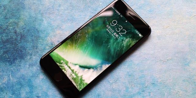 iPhone 7防水如此牛？浴缸里的小编带你看评测！
