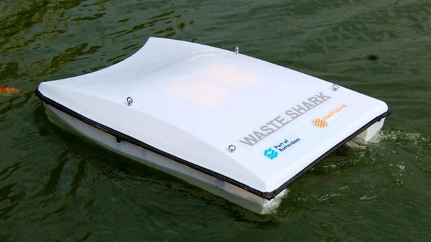 海面扫地机器人wasteshark一顿吃掉400磅垃圾