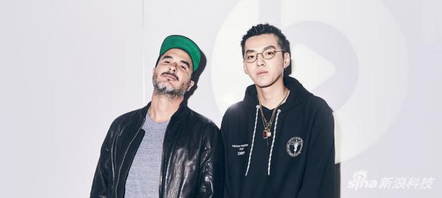 吴亦凡与travis scott一同打造的全英文嘻哈单曲《deserve》