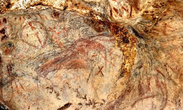 墩德布拉克洞穴彩绘岩画