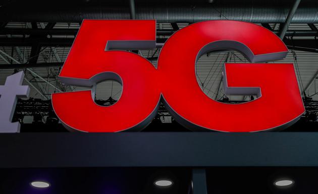 FCC三启动首次高频段5G频谱拍卖  为下一代清理频谱空间