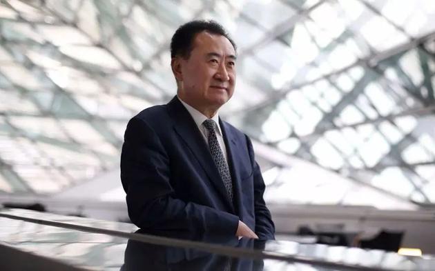 王健林再战IPO：消息称万达商管计划融资200亿元，目标年底前重回港股