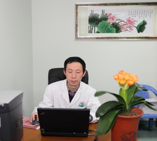 人物简介:王红祥,武汉市中心医院血液科主任医师,科主任.