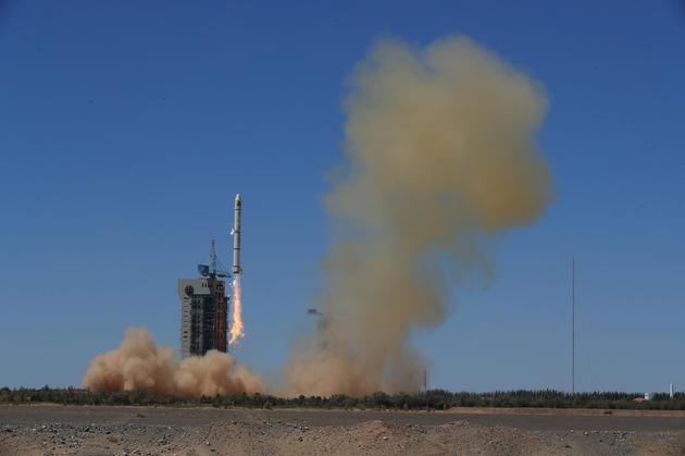 长征二号丙/SMA运载火箭于酒泉卫星发射中心成功发射
