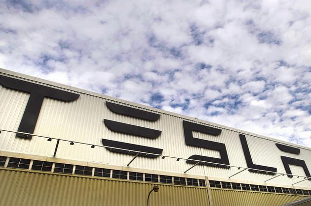 特斯拉三季度在加州交付2.27万辆电动汽车 同比增长率接近400%