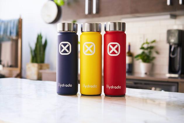 这个太阳能智能保温杯一次充电可用20天